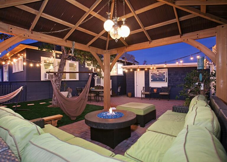 The Blue Bungalow Vacation Rental